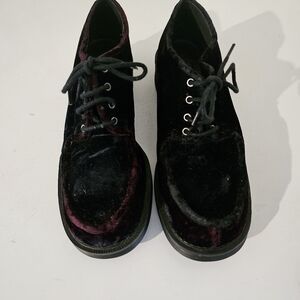 Black and Burgundy Velvet Lace-Up Shoes By Element